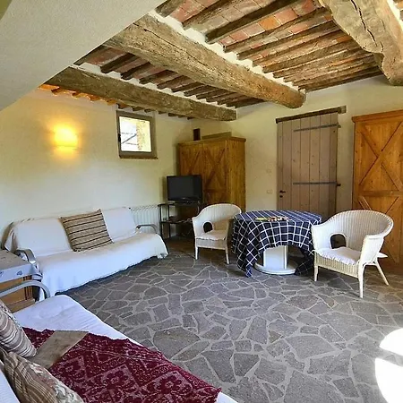 Sleeps 6 Pool Wifi Appartamento
