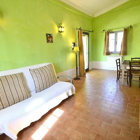 Appartamento Sleeps 6 Pool Wifi