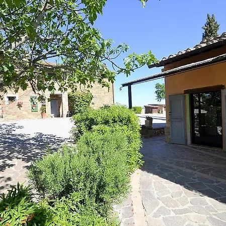 Sleeps 6 Pool Wifi Appartamento
